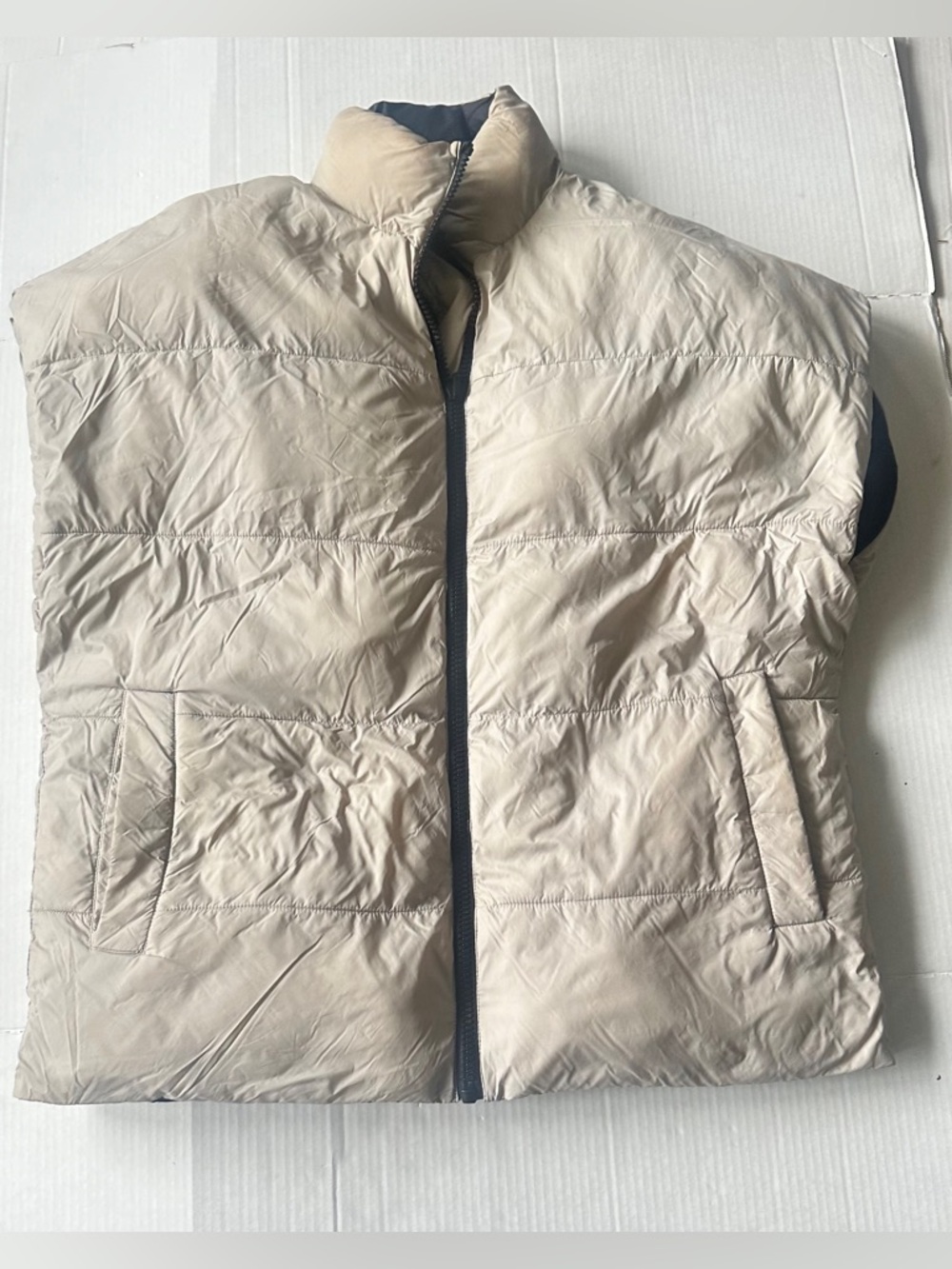 UGG‎ Sydnee Reversible Waterproof Oversized Puffer Vest Black Sand Sz S